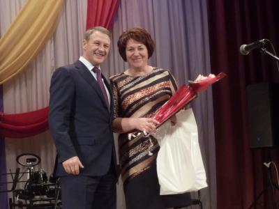 Накануне Международного дня учителя Аркадий Фомин встретился с сельскими педагогами